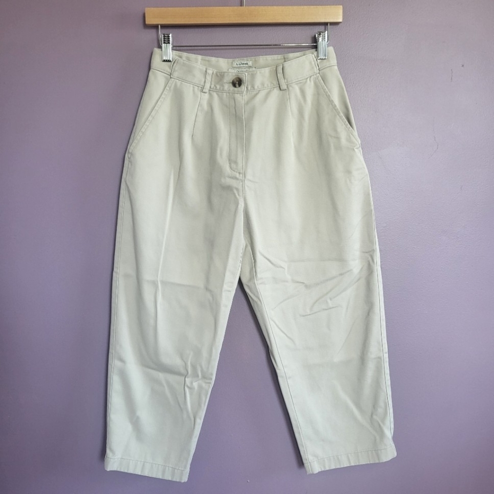 L.L. Bean Khaki Original Fit 100% Cotton Elastic Waistband High Rise Capris